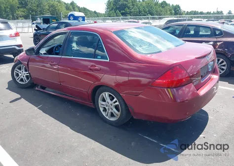 2007 Honda Accord 2.4 Ex z USA, uszkodzony, nr VIN 1HGCM56707A207531